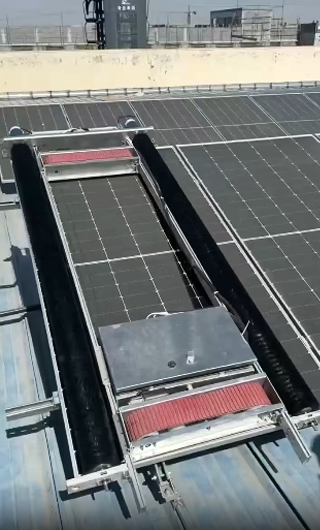 光伏设备清理现场
